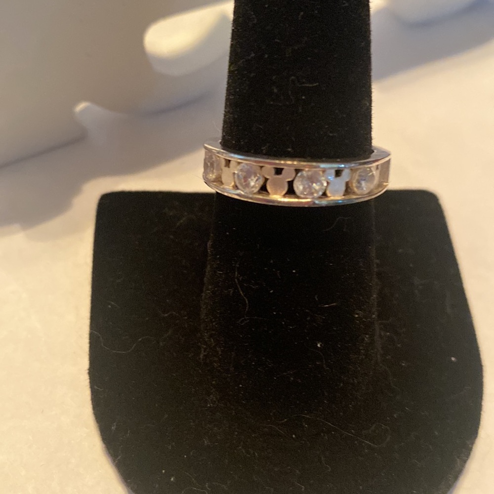 Ring